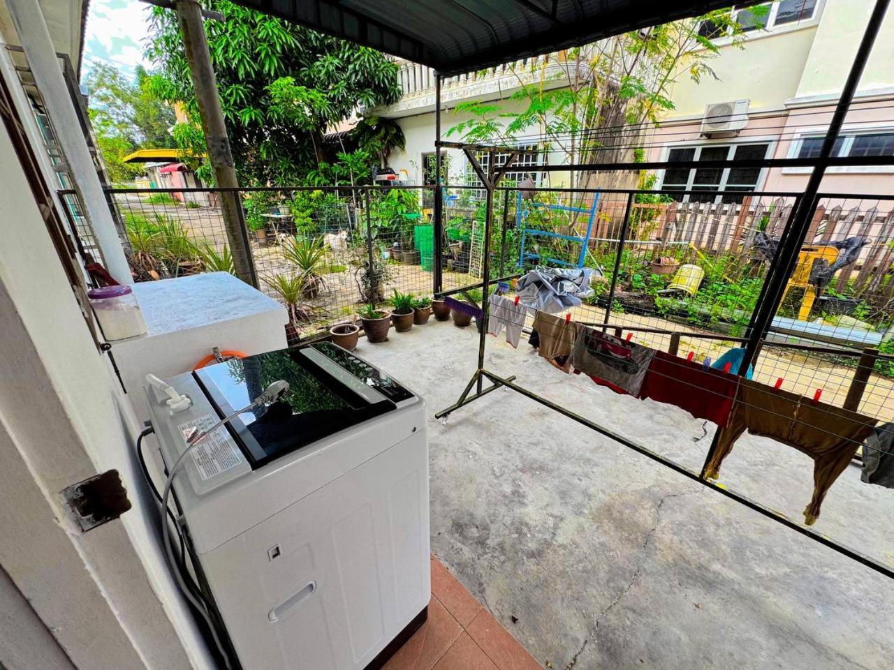 Ibai Golf Home Resort Homestay Kuala Terengganu Ngoại thất bức ảnh