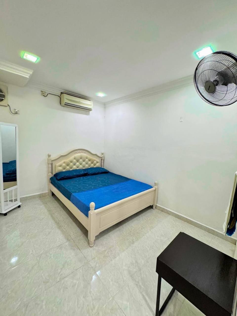 Ibai Golf Home Resort Homestay Kuala Terengganu Ngoại thất bức ảnh
