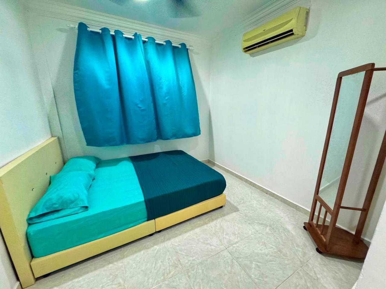 Ibai Golf Home Resort Homestay Kuala Terengganu Ngoại thất bức ảnh