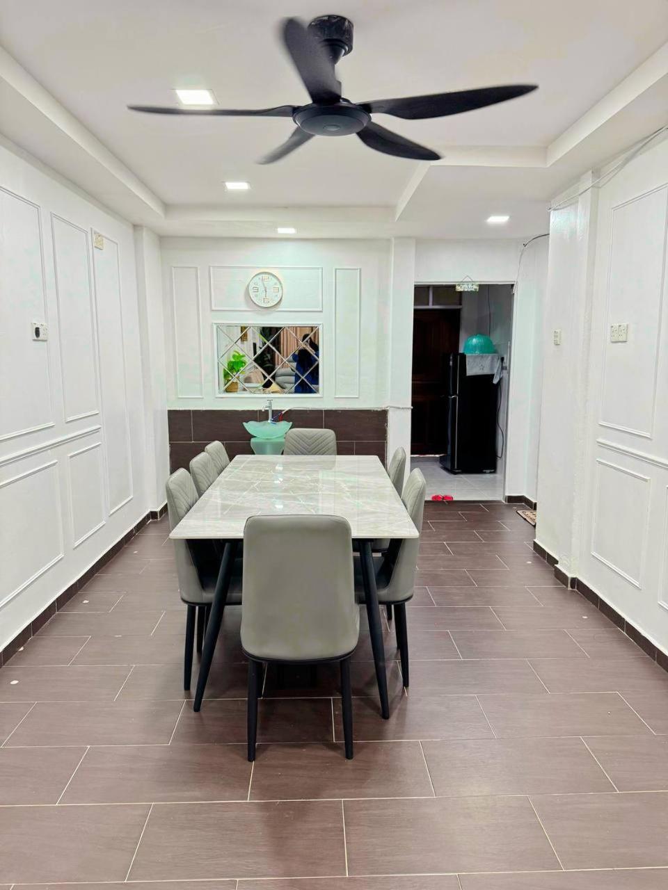 Ibai Golf Home Resort Homestay Kuala Terengganu Ngoại thất bức ảnh